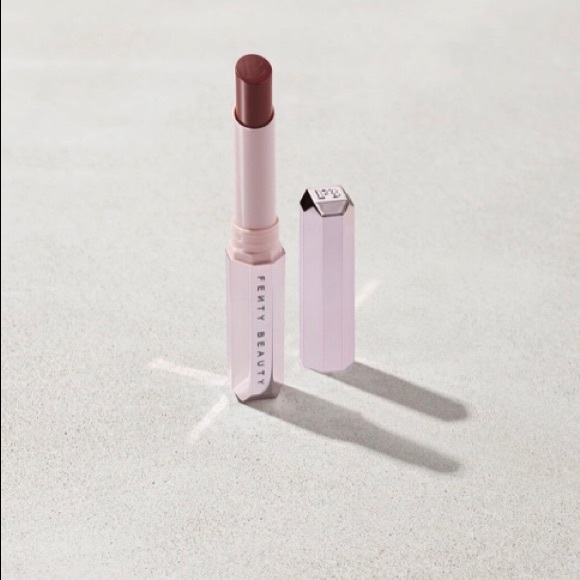 Fenty Beauty Other - FENTY Plush Matte Lipstick